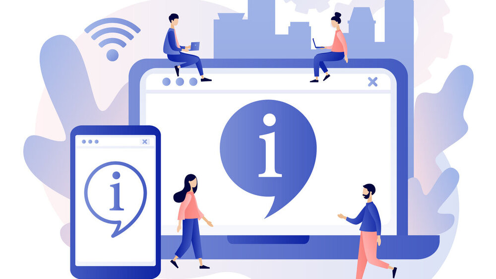 © iStock.com/Marta Sher Info-Symbol in Smartphone-App und Laptop-Website. Informationszentrum online. Kundensupport, nützliche Informationen, Anleitungen, häufig gestellte Fragen. Moderner flacher Cartoon-Stil. Vektorillustration auf weißem Hintergrund